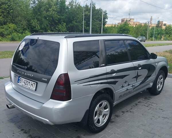 Сірий Субару Forester, об'ємом двигуна 2 л та пробігом 197 тис. км за 5800 $, фото 3 на Automoto.ua