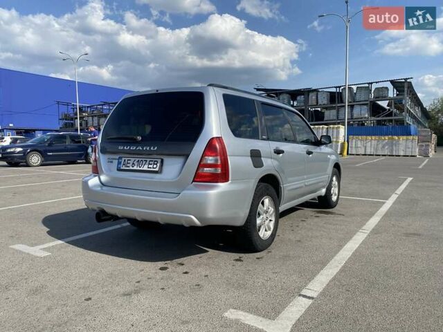 Субару Форестер 2004 в Днепре (Днепропетровске) на Automoto.ua Серый Субару Форестер, объемом двигателя 2 л и пробегом 290 тыс. км за 5999 $, фото 4 на Automoto.ua