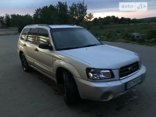 Сірий Субару Forester, об'ємом двигуна 1.99 л та пробігом 250 тис. км за 5777 $, фото 4 на Automoto.ua