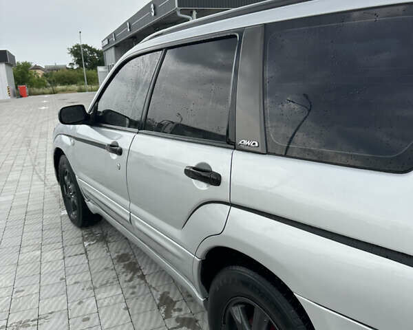 Сірий Субару Forester, об'ємом двигуна 1.99 л та пробігом 209 тис. км за 4300 $, фото 12 на Automoto.ua