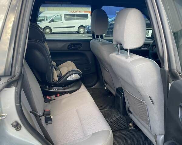 Субару Форестер 2004 в Днепре (Днепропетровске) на Automoto.ua Серый Субару Форестер, объемом двигателя 2 л и пробегом 290 тыс. км за 5999 $, фото 14 на Automoto.ua
