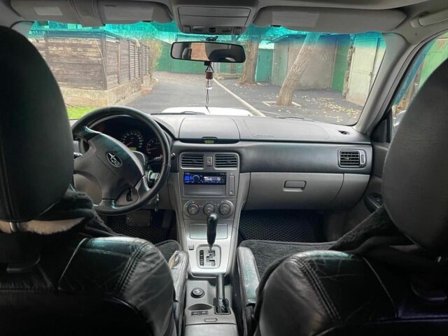 Сірий Субару Forester, об'ємом двигуна 2 л та пробігом 273 тис. км за 6000 $, фото 8 на Automoto.ua