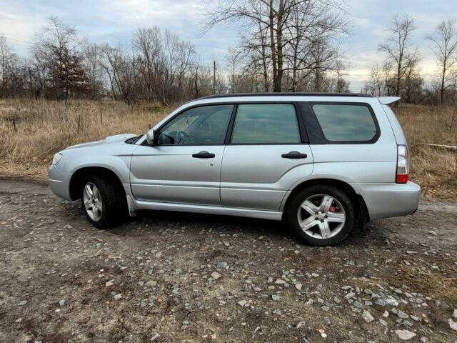 Сірий Субару Forester, об'ємом двигуна 0.25 л та пробігом 200 тис. км за 8700 $, фото 1 на Automoto.ua