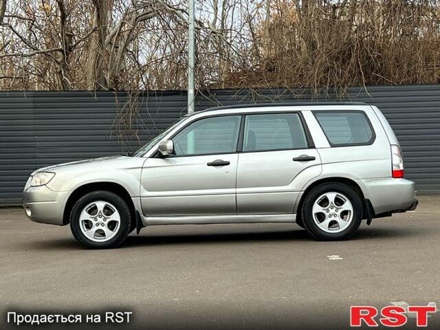 Сірий Субару Forester, об'ємом двигуна 2 л та пробігом 237 тис. км за 6600 $, фото 2 на Automoto.ua