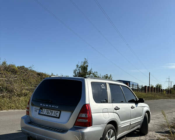 Сірий Субару Forester, об'ємом двигуна 2 л та пробігом 287 тис. км за 6000 $, фото 3 на Automoto.ua