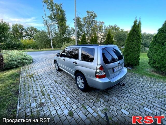 Субару Forester 2005 у Чернігові на Automoto.ua Сірий Субару Forester, об'ємом двигуна 2 л та пробігом 360 тис. км за 6000 $, фото 3 на Automoto.ua