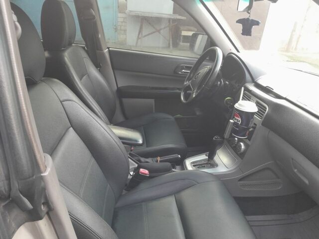 Серый Субару Форестер, объемом двигателя 2.5 л и пробегом 220 тыс. км за 5700 $, фото 11 на Automoto.ua