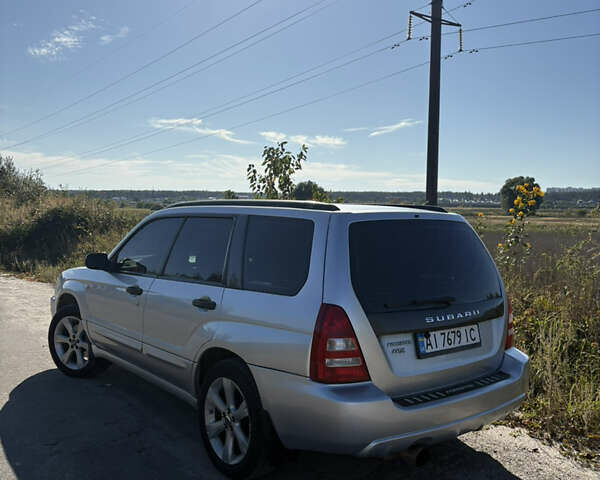 Сірий Субару Forester, об'ємом двигуна 2 л та пробігом 287 тис. км за 6000 $, фото 4 на Automoto.ua