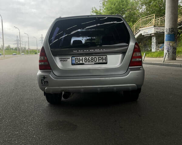 Сірий Субару Forester, об'ємом двигуна 2 л та пробігом 227 тис. км за 6700 $, фото 5 на Automoto.ua