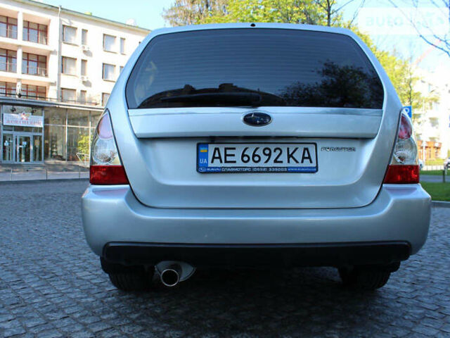 Сірий Субару Forester, об'ємом двигуна 0 л та пробігом 200 тис. км за 6000 $, фото 6 на Automoto.ua