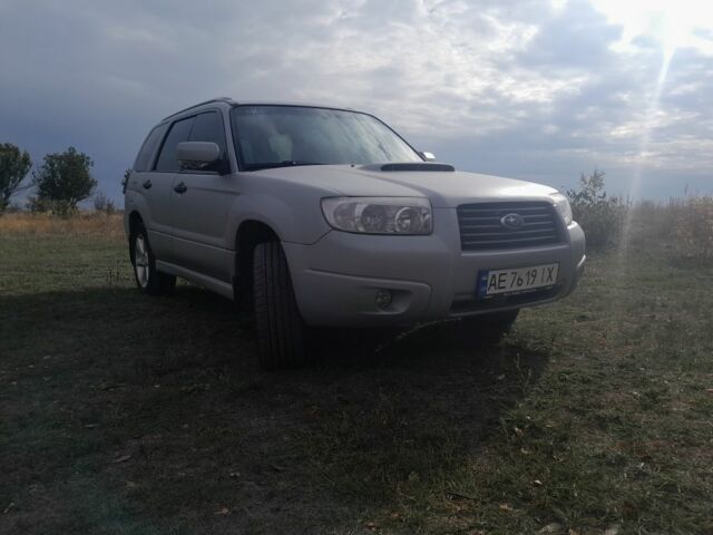Серый Субару Форестер, объемом двигателя 2.5 л и пробегом 220 тыс. км за 5700 $, фото 4 на Automoto.ua