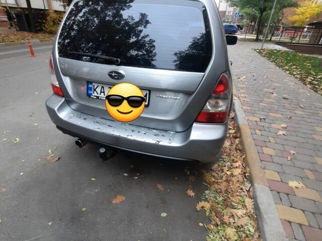 Субару Forester 2005 у Києві на Automoto.ua Сірий Субару Forester, об'ємом двигуна 2 л та пробігом 553 тис. км за 5700 $, фото 3 на Automoto.ua