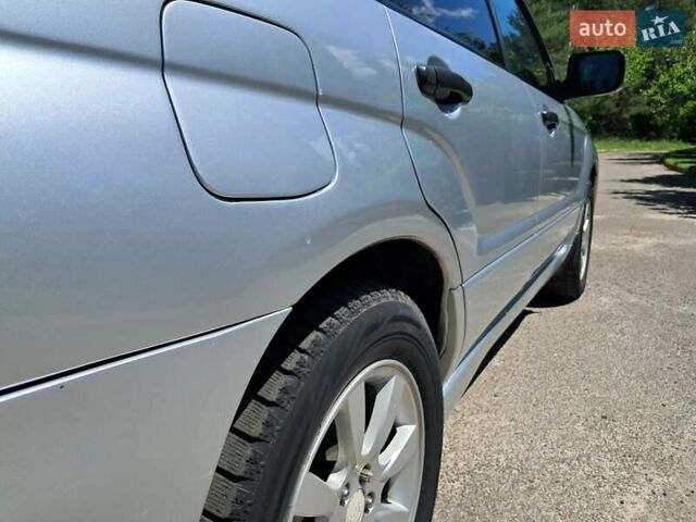Субару Форестер 2006 в Киеве на Automoto.ua Серый Субару Форестер, объемом двигателя 1.99 л и пробегом 186 тыс. км за 7500 $, фото 10 на Automoto.ua