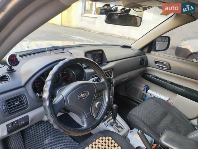 Субару Forester 2006 у Харкові на Automoto.ua Сірий Субару Forester, об'ємом двигуна 2.5 л та пробігом 270 тис. км за 7000 $, фото 6 на Automoto.ua