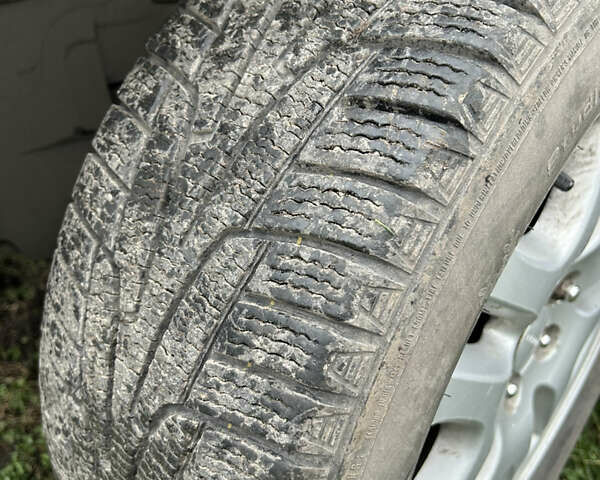 Серый Субару Форестер, объемом двигателя 2 л и пробегом 335 тыс. км за 6750 $, фото 3 на Automoto.ua