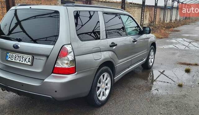 Серый Субару Форестер, объемом двигателя 1.99 л и пробегом 275 тыс. км за 6300 $, фото 11 на Automoto.ua