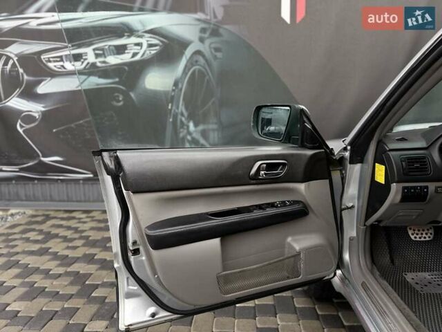 Серый Субару Форестер, объемом двигателя 2 л и пробегом 281 тыс. км за 5600 $, фото 20 на Automoto.ua