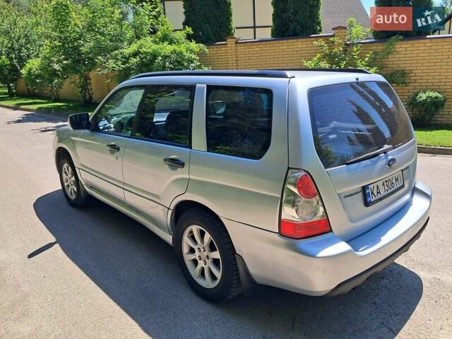 Субару Форестер 2006 в Киеве на Automoto.ua Серый Субару Форестер, объемом двигателя 1.99 л и пробегом 186 тыс. км за 7500 $, фото 6 на Automoto.ua