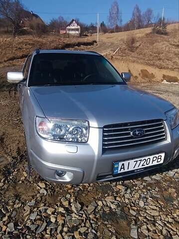 Серый Субару Форестер, объемом двигателя 2 л и пробегом 395 тыс. км за 6100 $, фото 6 на Automoto.ua