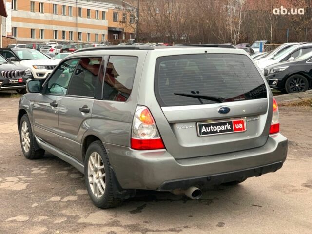 Серый Субару Форестер, объемом двигателя 2 л и пробегом 269 тыс. км за 5790 $, фото 4 на Automoto.ua