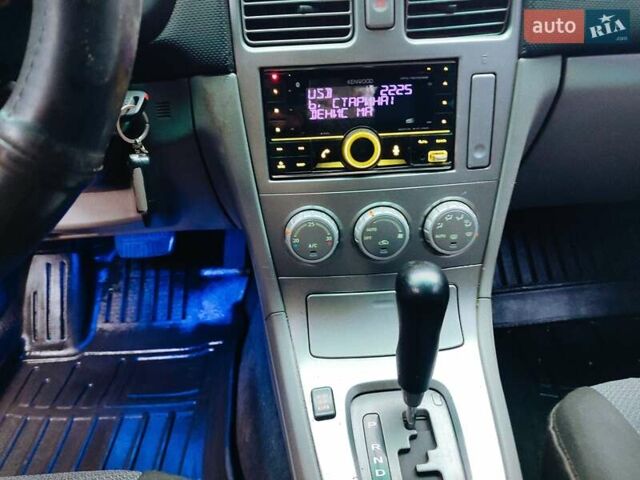 Серый Субару Форестер, объемом двигателя 2 л и пробегом 186 тыс. км за 7300 $, фото 4 на Automoto.ua