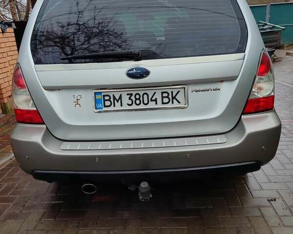 Серый Субару Форестер, объемом двигателя 2 л и пробегом 186 тыс. км за 7300 $, фото 3 на Automoto.ua
