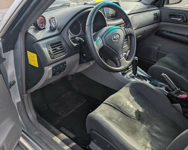 Серый Субару Форестер, объемом двигателя 2.5 л и пробегом 75 тыс. км за 13000 $, фото 32 на Automoto.ua