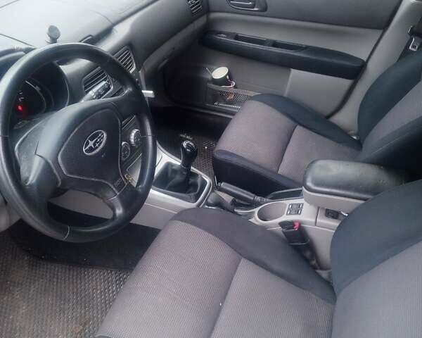 Сірий Субару Forester, об'ємом двигуна 1.99 л та пробігом 230 тис. км за 3400 $, фото 6 на Automoto.ua