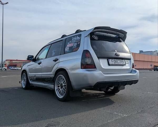 Серый Субару Форестер, объемом двигателя 2.5 л и пробегом 75 тыс. км за 13000 $, фото 7 на Automoto.ua