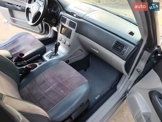 Серый Субару Форестер, объемом двигателя 1.99 л и пробегом 275 тыс. км за 6250 $, фото 27 на Automoto.ua