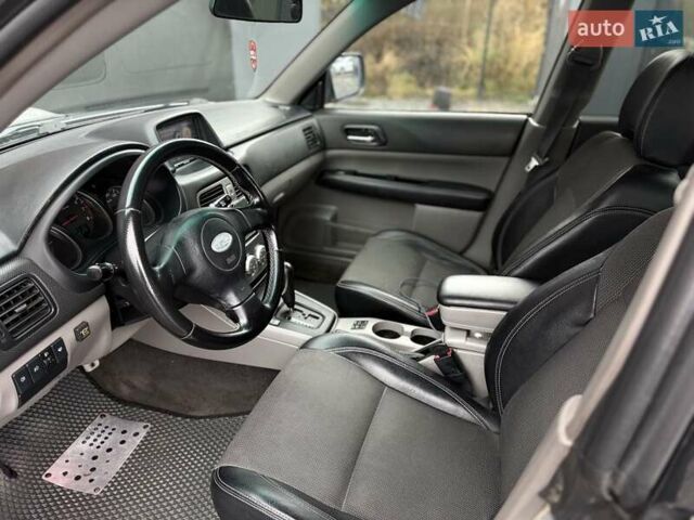 Серый Субару Форестер, объемом двигателя 2 л и пробегом 281 тыс. км за 5600 $, фото 24 на Automoto.ua