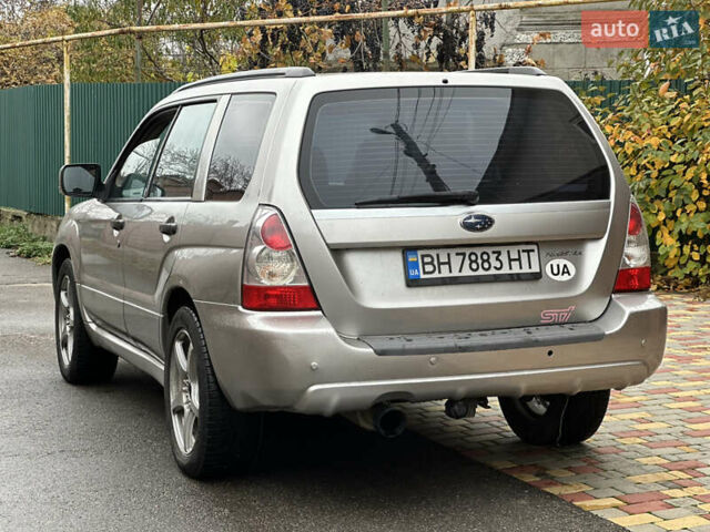 Серый Субару Форестер, объемом двигателя 2.46 л и пробегом 277 тыс. км за 5200 $, фото 3 на Automoto.ua