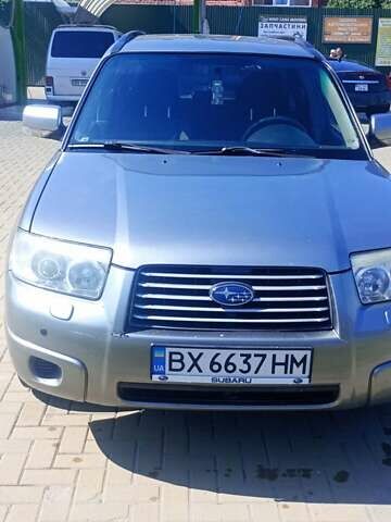 Серый Субару Форестер, объемом двигателя 1.99 л и пробегом 295 тыс. км за 5400 $, фото 8 на Automoto.ua