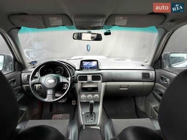 Серый Субару Форестер, объемом двигателя 2 л и пробегом 281 тыс. км за 5600 $, фото 45 на Automoto.ua