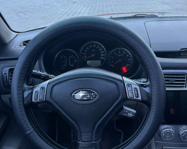 Серый Субару Форестер, объемом двигателя 2 л и пробегом 195 тыс. км за 6700 $, фото 13 на Automoto.ua