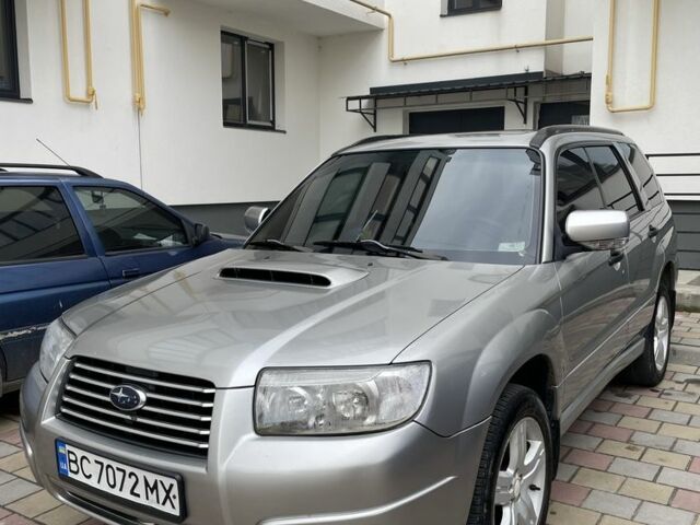 Серый Субару Форестер, объемом двигателя 2.5 л и пробегом 265 тыс. км за 6600 $, фото 1 на Automoto.ua
