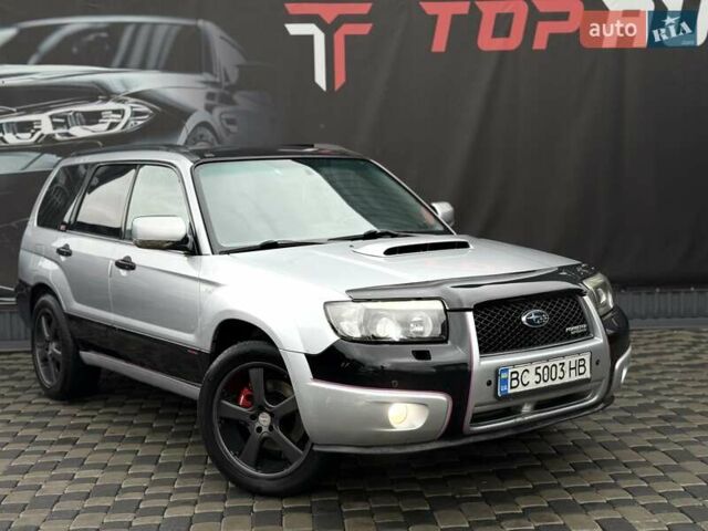 Серый Субару Форестер, объемом двигателя 2 л и пробегом 281 тыс. км за 5600 $, фото 6 на Automoto.ua