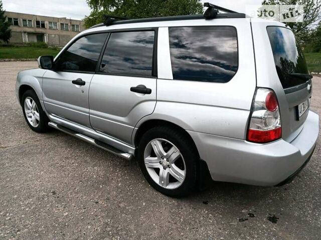 Сірий Субару Forester, об'ємом двигуна 2.46 л та пробігом 190 тис. км за 6880 $, фото 3 на Automoto.ua