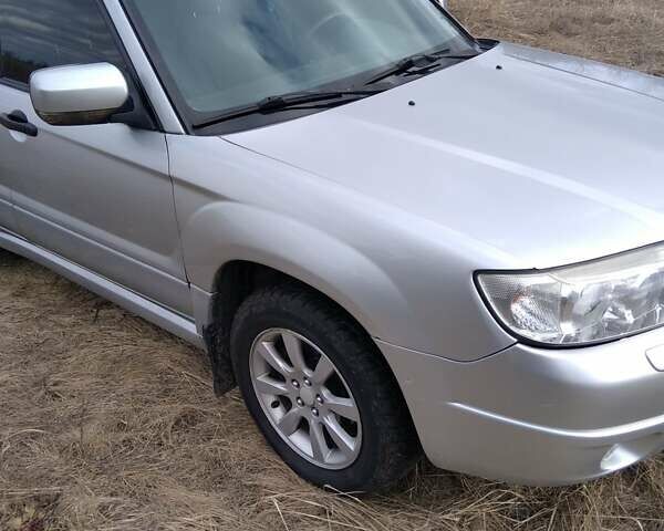 Сірий Субару Forester, об'ємом двигуна 2 л та пробігом 300 тис. км за 5300 $, фото 5 на Automoto.ua