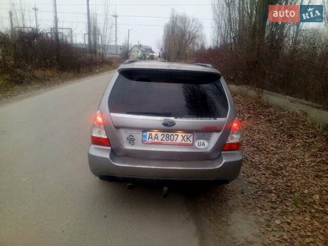 Сірий Субару Forester, об'ємом двигуна 1.99 л та пробігом 230 тис. км за 3400 $, фото 1 на Automoto.ua
