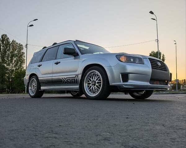 Серый Субару Форестер, объемом двигателя 2.5 л и пробегом 75 тыс. км за 13000 $, фото 1 на Automoto.ua