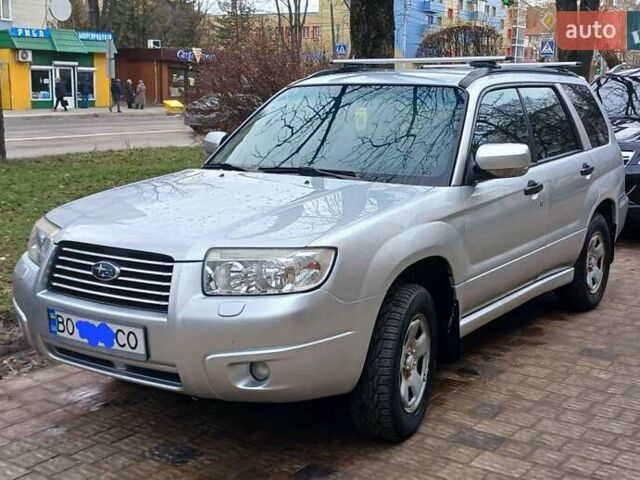 Серый Субару Форестер, объемом двигателя 2 л и пробегом 261 тыс. км за 4800 $, фото 5 на Automoto.ua