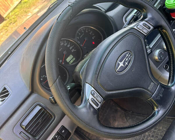 Субару Forester 2006 у Первомайськ на Automoto.ua Сірий Субару Forester, об'ємом двигуна 1.99 л та пробігом 210 тис. км за 6000 $, фото 3 на Automoto.ua