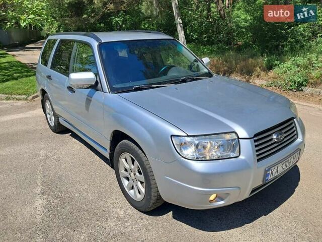 Субару Форестер 2006 в Киеве на Automoto.ua Серый Субару Форестер, объемом двигателя 1.99 л и пробегом 186 тыс. км за 7500 $, фото 2 на Automoto.ua