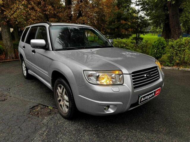 Сірий Субару Forester, об'ємом двигуна 2 л та пробігом 345 тис. км за 6940 $, фото 2 на Automoto.ua