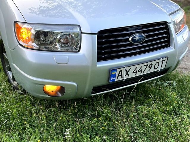 Серый Субару Форестер, объемом двигателя 2 л и пробегом 260 тыс. км за 6799 $, фото 5 на Automoto.ua