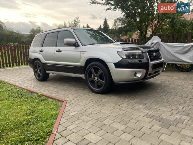 Сірий Субару Forester, об'ємом двигуна 1.99 л та пробігом 260 тис. км за 6000 $, фото 9 на Automoto.ua