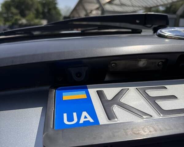 Серый Субару Форестер, объемом двигателя 2.5 л и пробегом 235 тыс. км за 8600 $, фото 26 на Automoto.ua