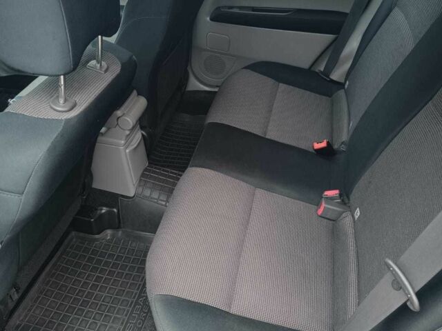 Серый Субару Форестер, объемом двигателя 2 л и пробегом 325 тыс. км за 5800 $, фото 10 на Automoto.ua