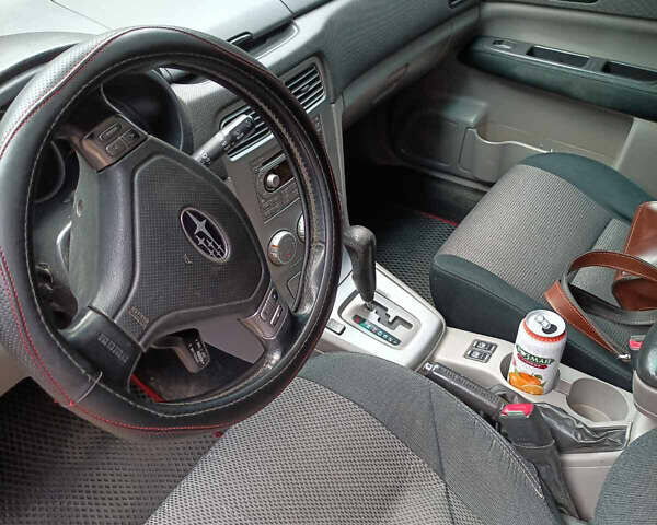 Сірий Субару Forester, об'ємом двигуна 2 л та пробігом 260 тис. км за 7700 $, фото 5 на Automoto.ua